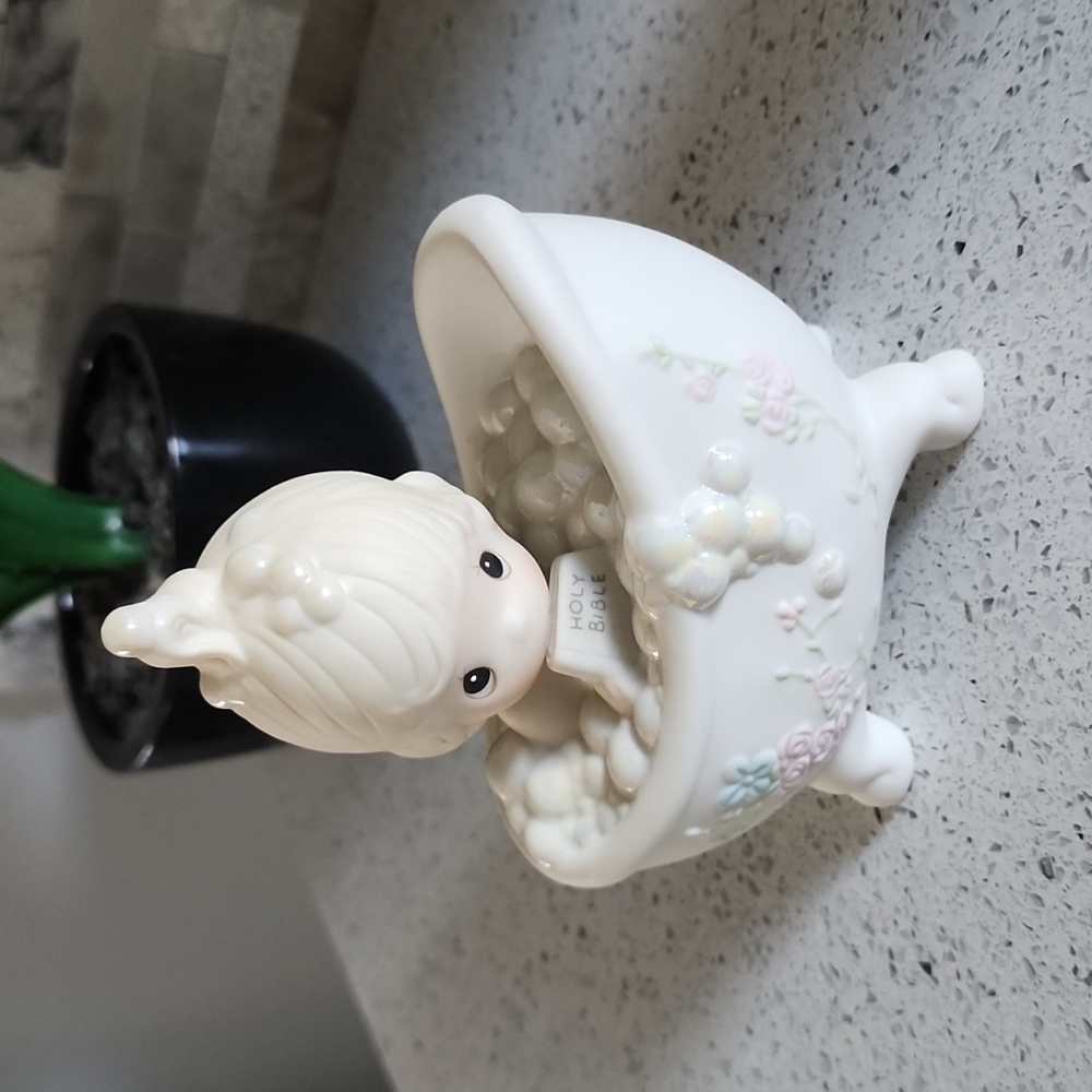 Precious Moments figurine